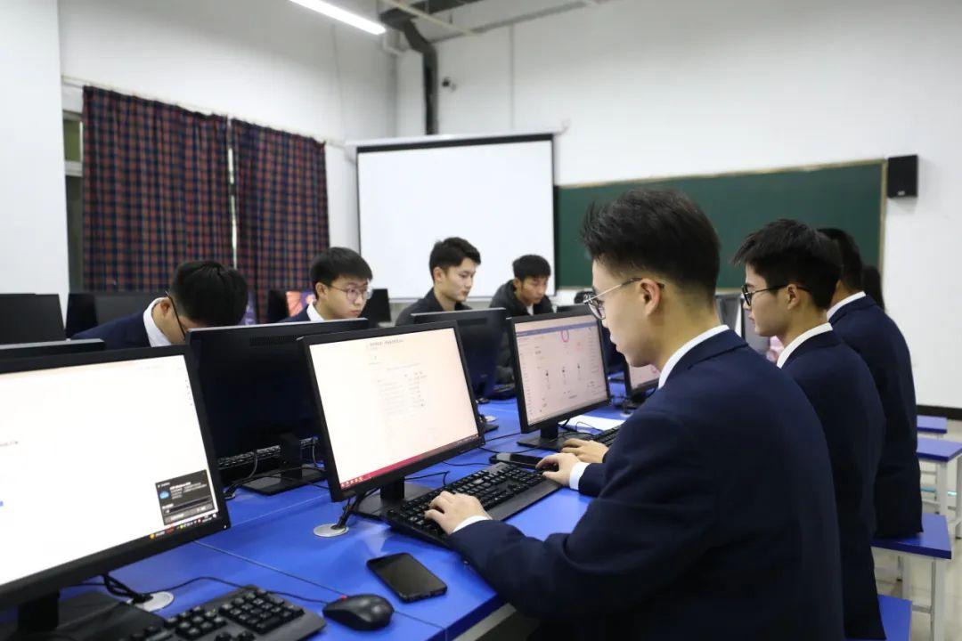 省獎(jiǎng)+3！青航學(xué)子在2024“學(xué)創(chuàng)杯”全國(guó)大學(xué)生創(chuàng)業(yè)綜合模擬大賽創(chuàng)佳績(jī)